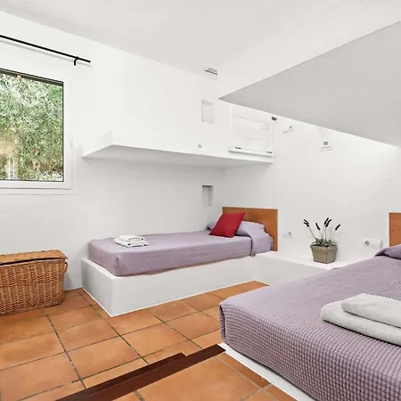 Binixop Villa